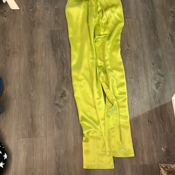 Silk satin lime pants sz 46 Italian. - Picture 2 of 2